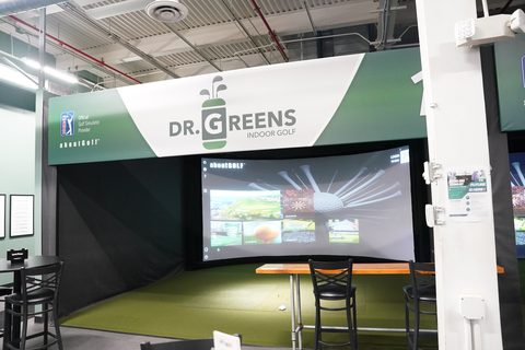 Ashland bay 1 with the Dr. Greens sign and a course on screen